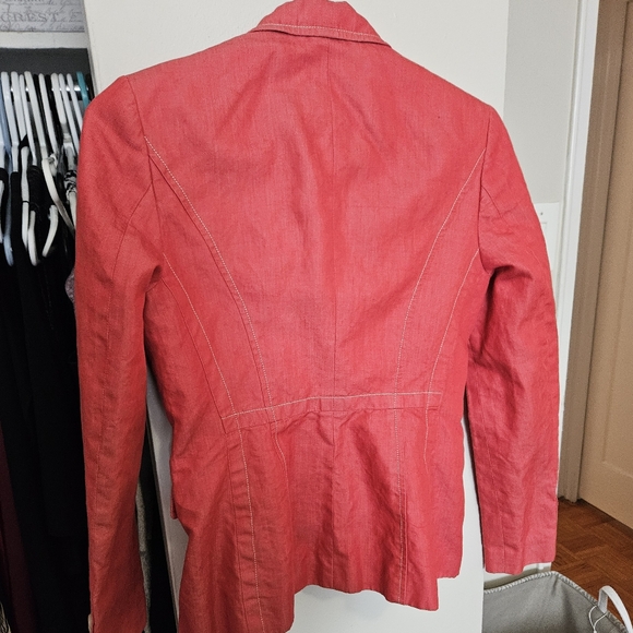 Tristan Blazer - Picture 2 of 8